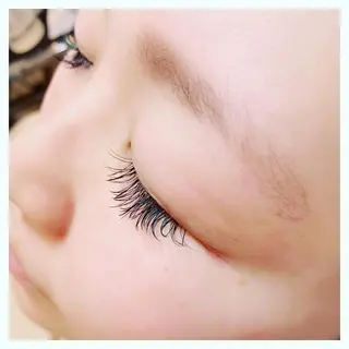 マツエク・マツパ salon clara所属・窪山 亮子のマツエク・マツパデザイン