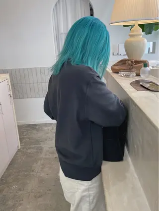 ミディアム カラー スギヤマ ショウゴのヘアスタイル