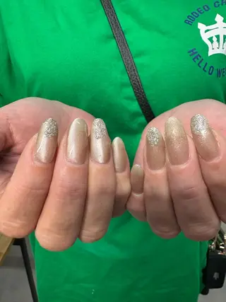 ネイル titiシェアネイル サロン　HIROMIのネイルデザイン