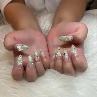 ネイル seequince シークインスのネイルデザイン