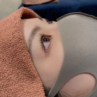 マツエク・マツパ シールエクステ/ ダブルカラー/茉央のヘアスタイル