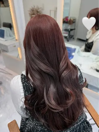 ロング はやしだ あおいのヘアスタイル