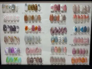 ネイル Nailist Yurinaのネイルデザイン