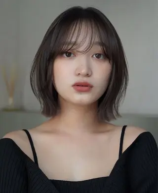 aya / カットカラーのヘアスタイル