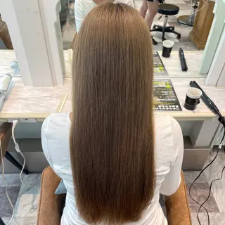 ロング 栄ハイトーン/透明感 ダブルカラーのヘアスタイル