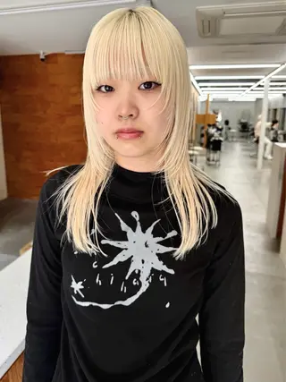 ロング カラー ブリーチ/似合わせ Kaito🦕/栄のヘアスタイル