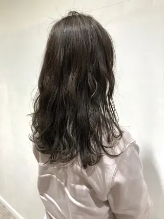 セミロング wカラー 指名No1かけるのヘアスタイル
