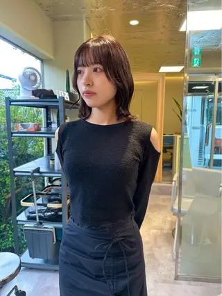 ミディアム REIKA/レイヤー /ボブ/透明感カラーのヘアスタイル