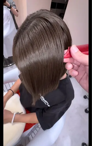 ショート レイヤーカット/韓国 /伊藤 怜のヘアスタイル