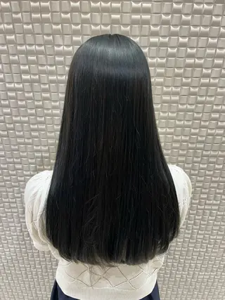ロング 中間 愛加のヘアスタイル