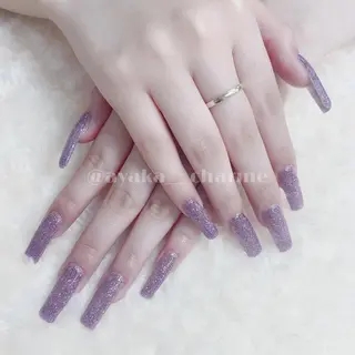 ネイル 青山 彩花のネイルデザイン