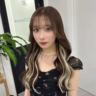 ロング Mi9non /山口 梨里花のヘアスタイル