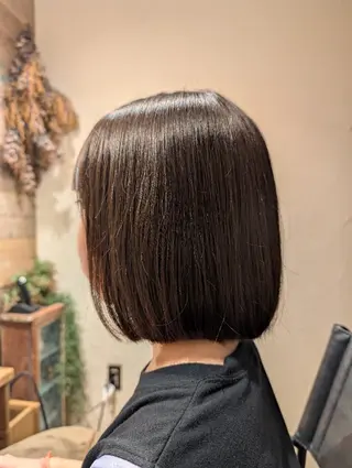 ミディアム 吉田 彩のヘアスタイル