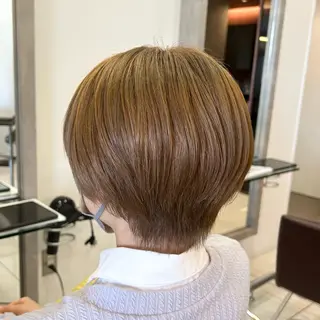ショート カラー トップスタイリスト 林すずかのヘアスタイル