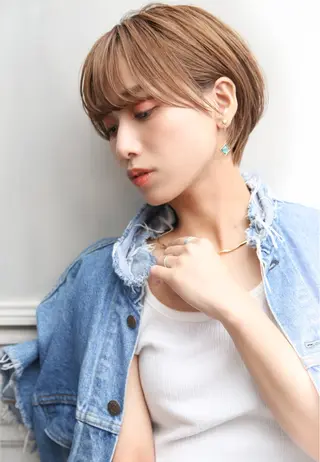 ショート カラー 津村 優明のヘアスタイル