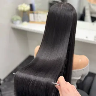 ロング パーマ ブリーチなし Ⅰ 髪質改善カラーのヘアスタイル