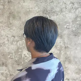 カラー 森下 いづみのヘアスタイル