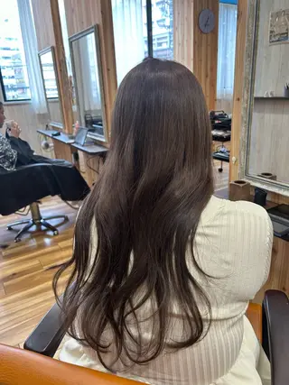 カラー 長岡 妃奈乃のヘアスタイル