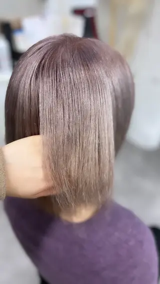 ショート カラー ハイトーン/ダブル カラー/akihoのヘアスタイル