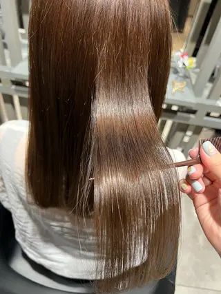 セミロング カラー ✨髪質改善矯正× ブリーチ✨YU-KIのヘアスタイル