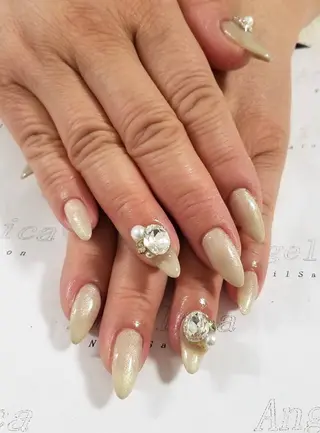 ネイル Angelica ネイリストのネイルデザイン