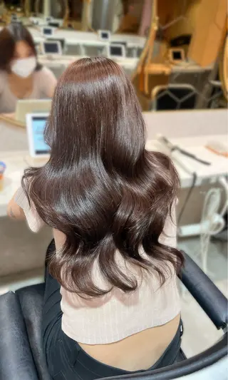 ロング Minami🤍ྀི ／新宿／韓国スタイルのヘアスタイル