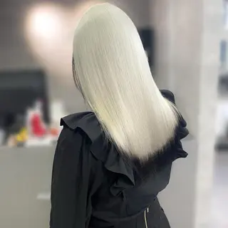 ロング カラー ハイトーンエクステ 🎩カズキ🎩のヘアスタイル