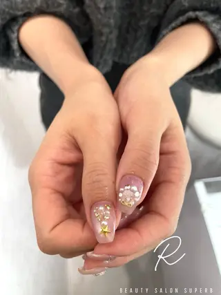 ネイル R MIIのネイルデザイン