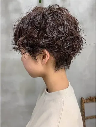ショート 善財 康葵のヘアスタイル