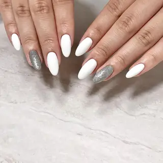 ネイル ステラ marikominoのネイルデザイン