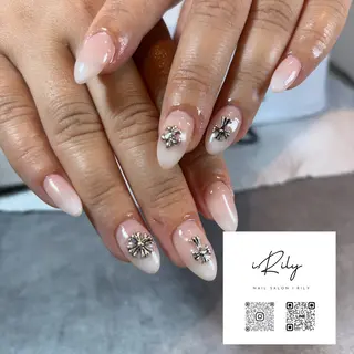 ネイル i.Rily. Okamotoのネイルデザイン