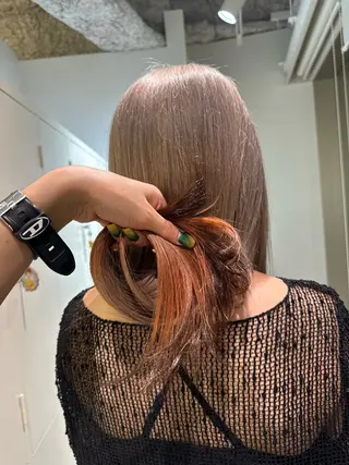 ロング カラー 店長　MANAMI ／ブリーチ／骨格ボブのヘアスタイル