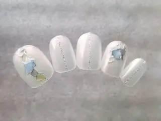 ショート ネイル 吉祥寺🌟 ネイルフロンティアのネイルデザイン