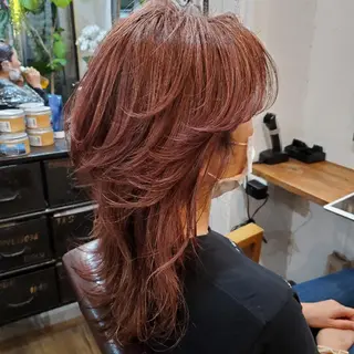 セミロング カラー フリーランス所属・韓国ヘア レイヤー くびれヘアMATSUのヘアスタイル