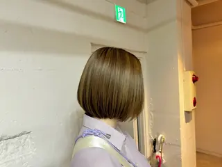 ミディアム カラー 🩵似合わせカット SEIRA🩵のヘアスタイル