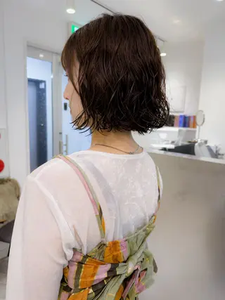 ショート パーマ 艶髪ブリーチ 永井竜也のヘアスタイル