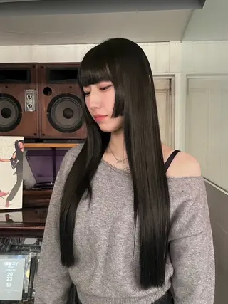 ミディアム レイヤー/ベージュ mikuのヘアスタイル