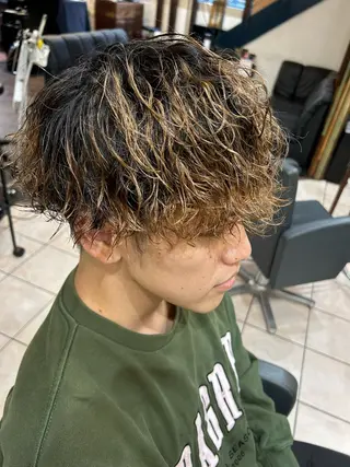 ミディアム パーマ メンズ 大阪/梅田/シャドウ パーマ/ノボリユウタのヘアスタイル