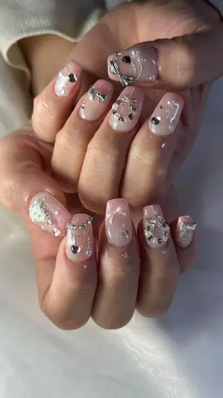 ネイル うにゃねいる🌷 Mayaのネイルデザイン