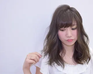 ミディアム セミロング 佐藤/本物志向の 髪質改善サロンのヘアスタイル