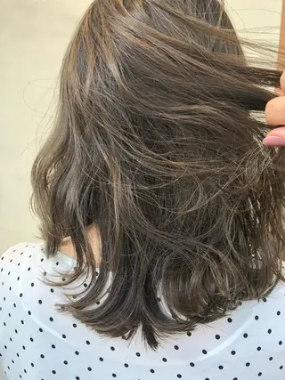 ミディアム カラー eclat suzumiのヘアスタイル