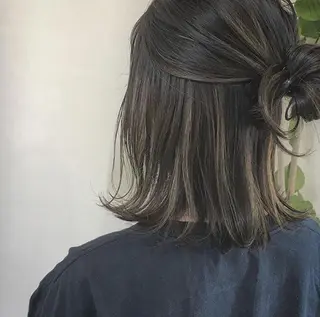 ミディアム カラー RINA🧤 デザインとボブのヘアスタイル