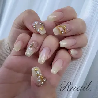 ネイル R nail.のネイルデザイン