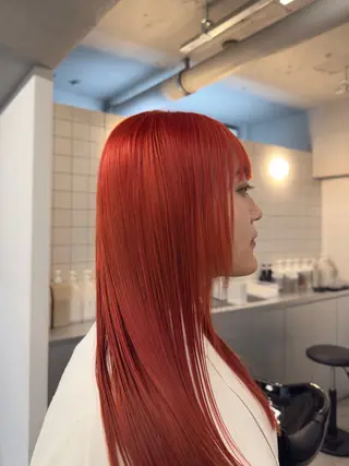 セミロング カラー sync所属・マツウラ サキミのヘアスタイル