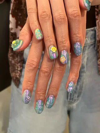 ネイル 文 /個性派ネイルのネイルデザイン