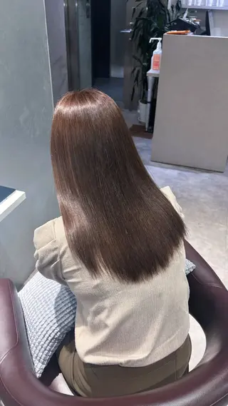 セミロング カラー emir…所属・𝑯𝒂𝒏𝒂🎀 colorlistのヘアスタイル