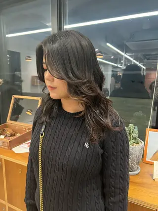 ロング ケアブリーチ/ ハイトーン/牧野のヘアスタイル