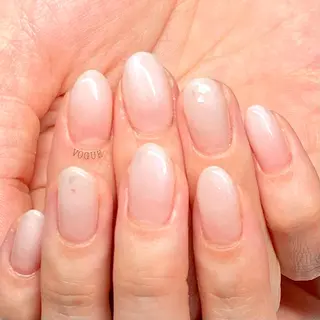 ネイル VOGUE ×SWANのネイルデザイン