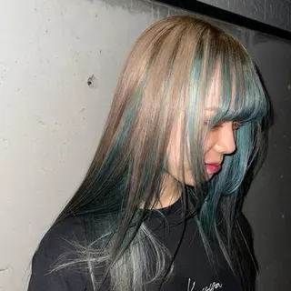 ロング カラー Nakamura Manaのヘアスタイル