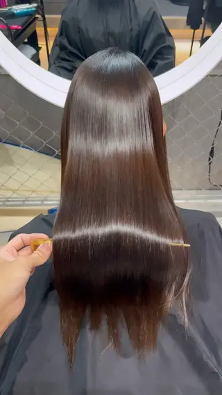 ロング CoCooN TAKUMAのヘアスタイル